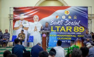 Bakti Sosial Altar Akabri 1989 Serahkan 1.500 Paket Sembako untuk Pesantren Al-Fatah